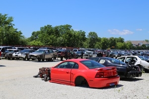 Waukesha Auto Salvage Yard With Late Model Vehicle Parts